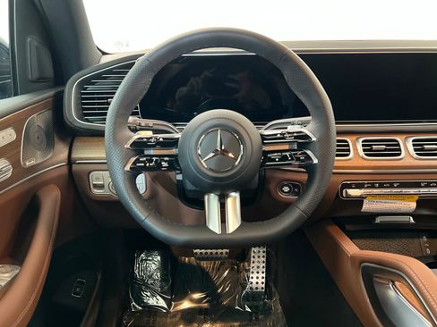 New 2026 Mercedes-Benz GLS 450 4MATIC image 12