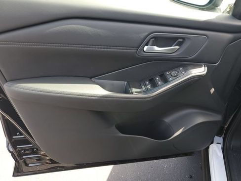 New 2026 Nissan Rogue Dark Armor AWD/4WD image 10