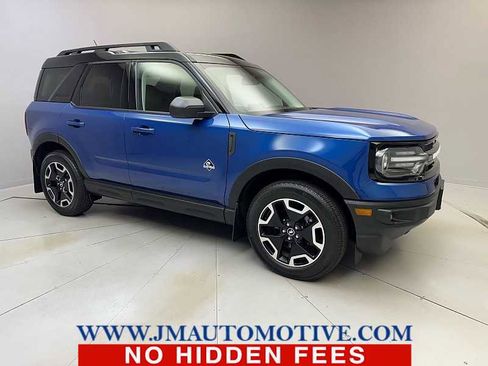 Used 2024 Ford Bronco Sport Outer Banks w/ Tech Package AWD/4WD image 7