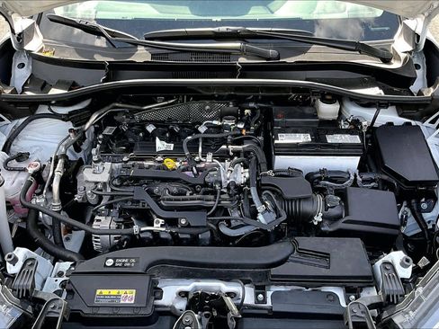 Certified 2024 Toyota Corolla Cross XLE w/ Convenience Package image 31