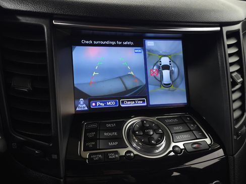 Used 2016 INFINITI QX70 AWD w/ Premium Package image 25