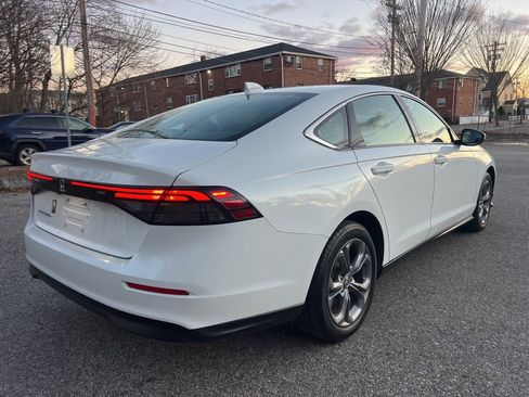 Used 2024 Honda Accord EX image 5