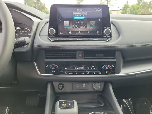 New 2026 Nissan Rogue SV FWD image 8
