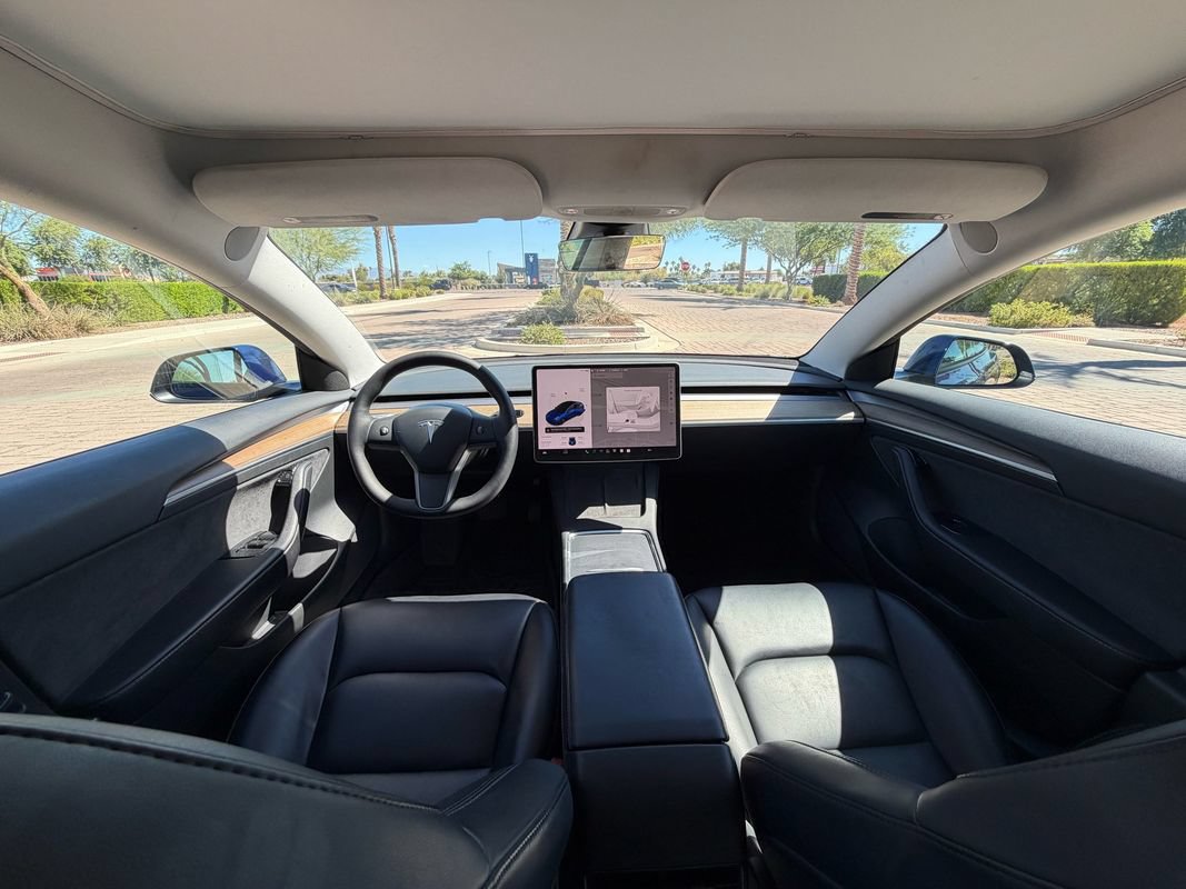 Used 2023 Tesla Model 3 Standard Range RWD image 12