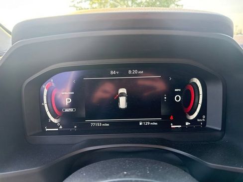 Used 2022 Nissan Rogue Platinum w/ Head-Up Display Package AWD/4WD image 17