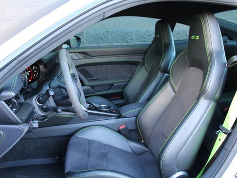 Used 2022 Porsche 911 Carrera S image 5