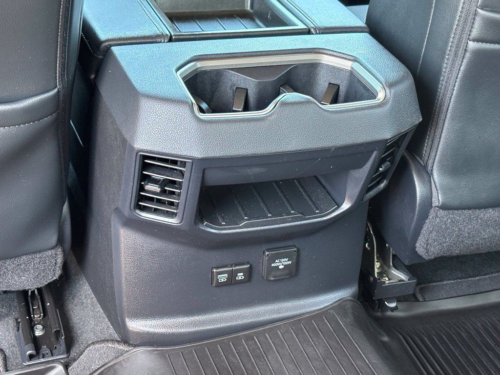 Used 2022 Toyota Tundra Limited w/ Power Package RWD image 15