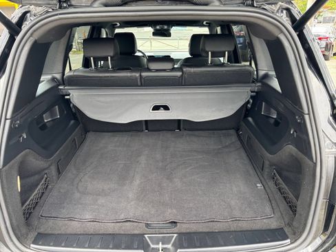 Used 2025 Mercedes-Benz GLB 250 4MATIC image 36