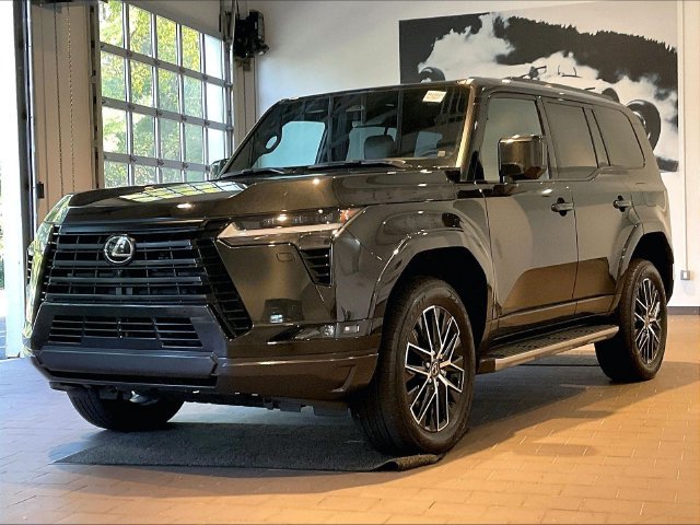 Used 2025 Lexus GX 550 w/ Accessory Package (2T) AWD/4WD image 2