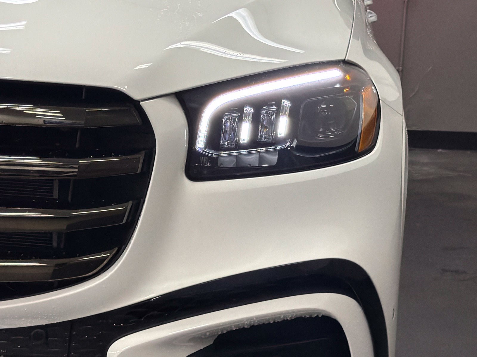 Certified 2026 Mercedes-Benz GLS 450 4MATIC image 7