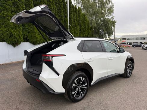 Certified 2024 Toyota bZ4X AWD w/ Weather Package image 11
