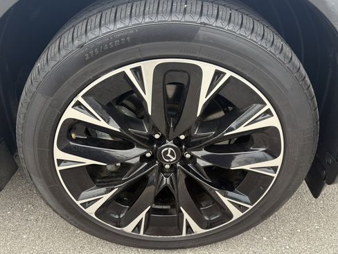 Used 2024 MAZDA CX-90 Plug-In Hybrid w/ Premium Pkg image 15