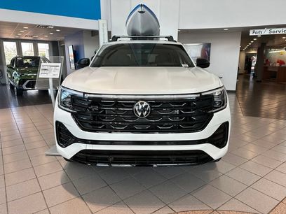 New 2026 Volkswagen Atlas Cross Sport SEL R-Line