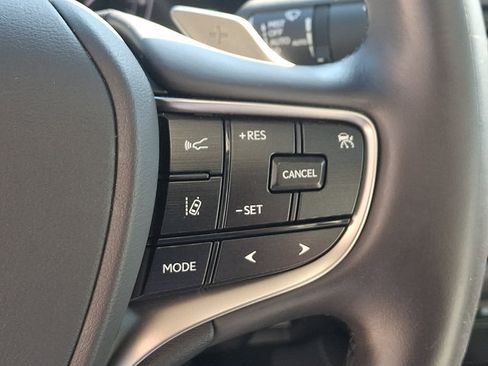 Certified 2024 Lexus ES 350 w/ Premium Package FWD image 23