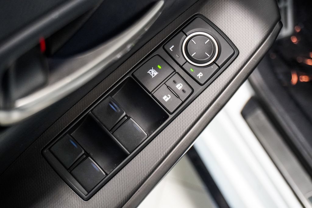 Used 2022 Lexus IS 350 F Sport RWD image 19