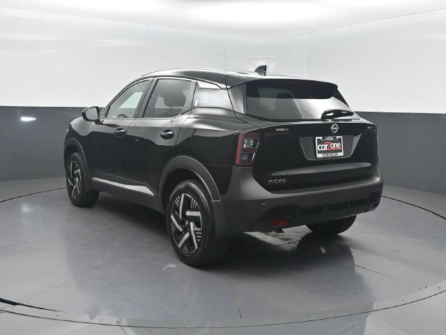 Used 2026 Nissan Kicks SV FWD image 23