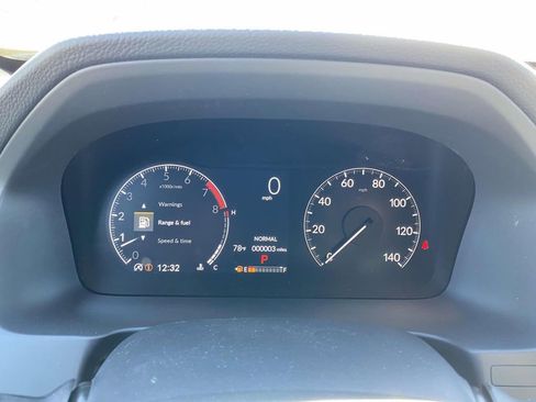 Used 2025 Honda Ridgeline TrailSport image 24