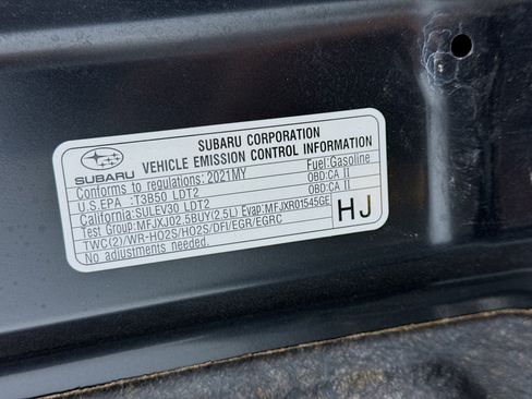 Used 2021 Subaru Forester Premium image 21