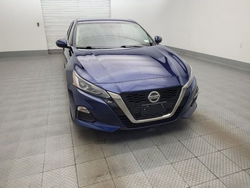 Used 2019 Nissan Altima 2.5 SR image 14
