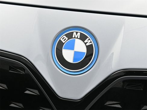 Certified 2023 BMW i4 M50 w/ Shadowloine Package image 19