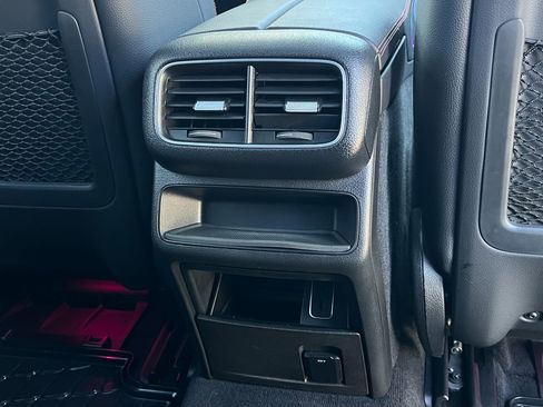 Used 2022 Mercedes-Benz GLE 53 AMG 4MATIC image 27