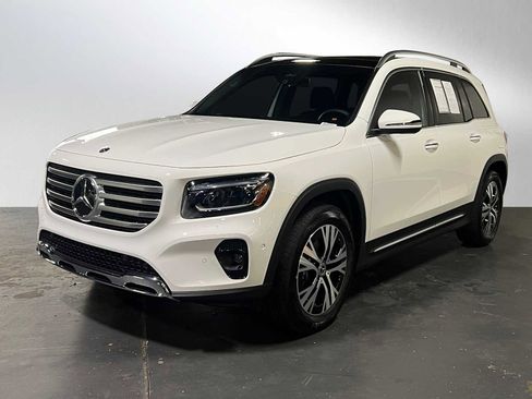 Certified 2025 Mercedes-Benz GLB 250 GLB 250 image 7