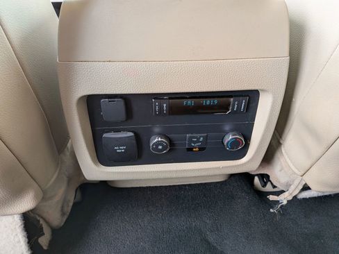 Used 2017 Ford Expedition EL XLT w/ Equipment Group 202A image 46