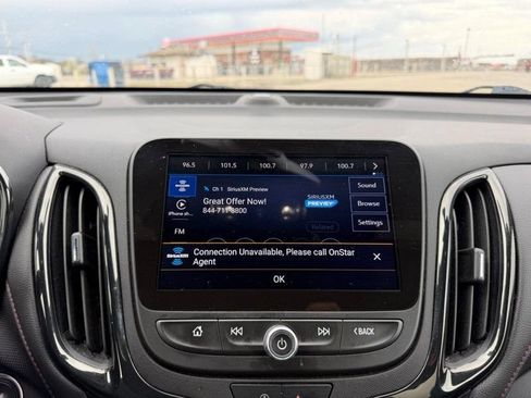 Used 2023 Chevrolet Equinox RS FWD image 13