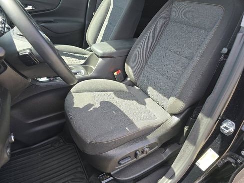 Used 2024 Chevrolet Equinox LT AWD/4WD image 25