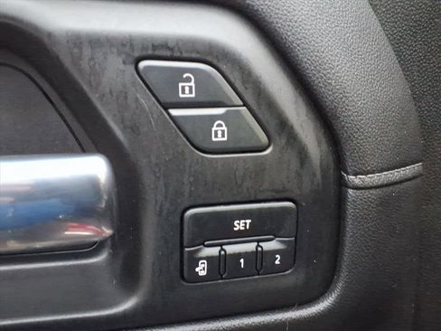 Certified 2021 Chevrolet Silverado 1500 High Country w/ Technology Package image 13