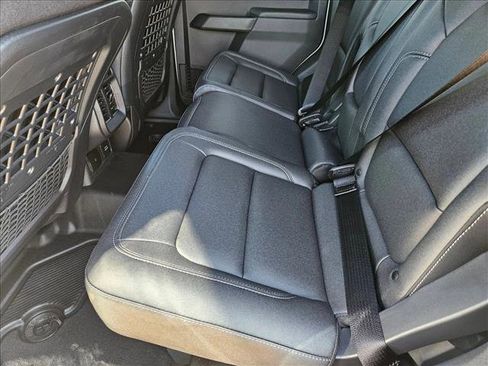 New 2025 Ford Bronco Badlands image 16