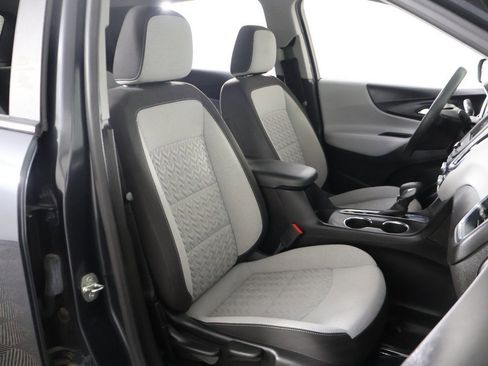 Used 2022 Chevrolet Equinox LS w/ LS Convenience Package image 27