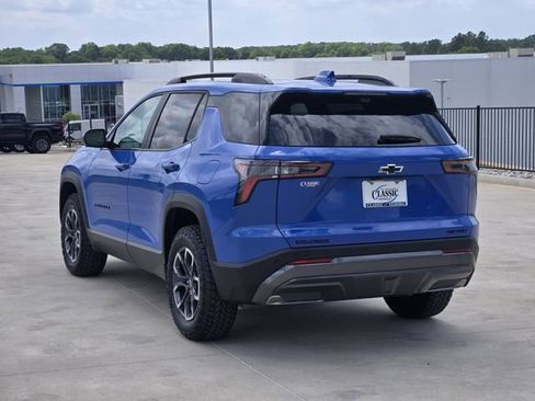 New 2026 Chevrolet Equinox ACTIV w/ Convenience Package III FWD image 4