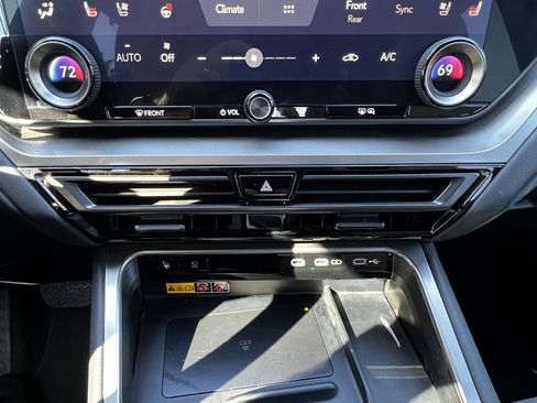 Used 2024 Lexus TX 350 AWD image 26