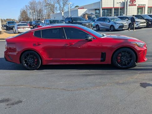 Used 2023 Kia Stinger GT2 image 3