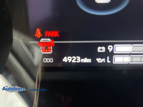 Used 2025 Toyota Sequoia TRD Pro AWD/4WD image 16