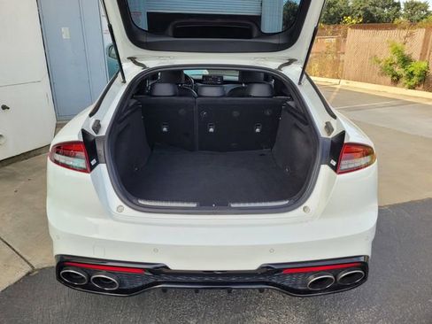 Certified 2022 Kia Stinger GT-Line RWD image 28