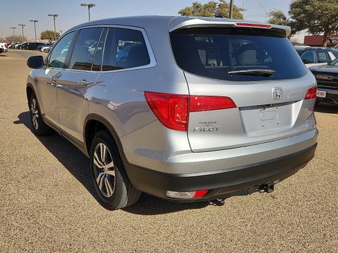 Used 2018 Honda Pilot EX image 3