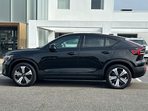 Certified 2023 Volvo C40 P8 Recharge Plus AWD/4WD image 7