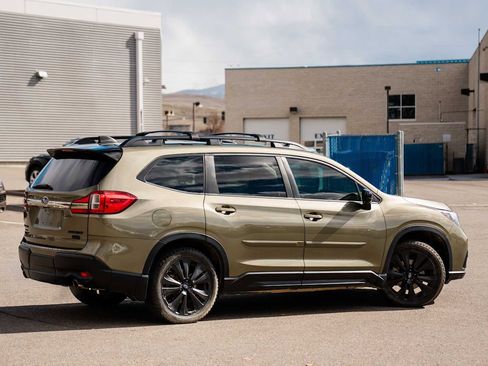 Used 2022 Subaru Ascent Onyx Edition image 13