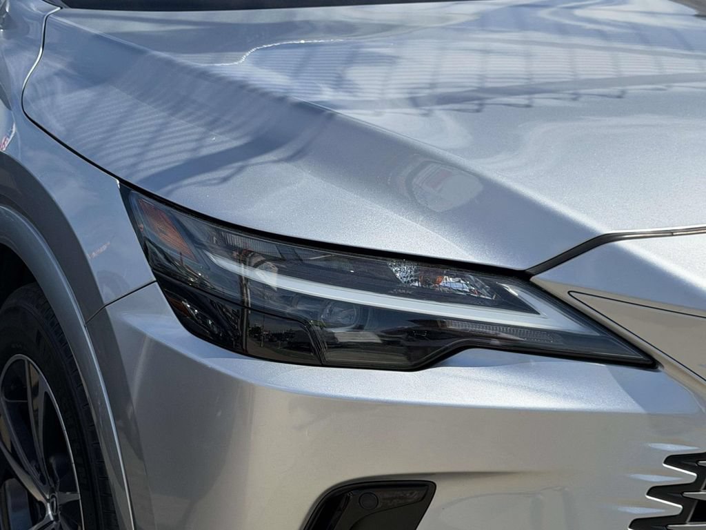 Used 2023 Lexus RX 350 Premium w/ Accessory Package (K3) AWD/4WD image 10