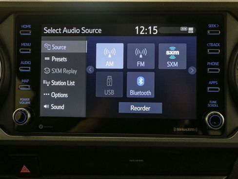 Used 2020 Toyota Tacoma TRD Off-Road w/ Technology Package AWD/4WD image 23