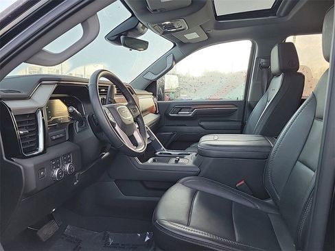 Used 2024 GMC Sierra 2500 Denali w/ Denali Reserve Package image 11