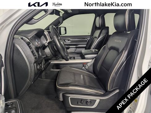 Used 2023 RAM 1500 Laramie AWD/4WD image 12