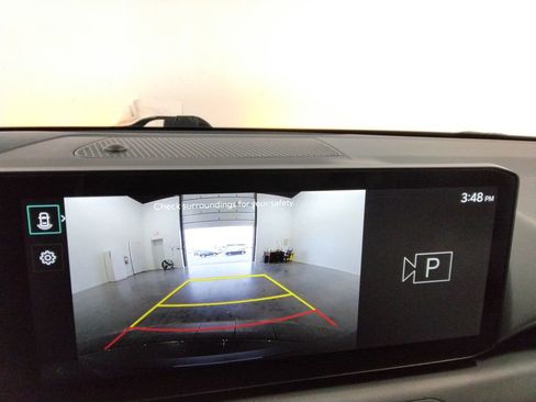 Used 2025 Kia K4 LXS image 23