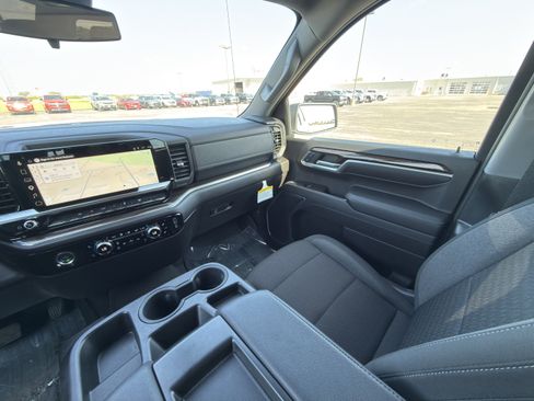 Used 2024 GMC Sierra 1500 Elevation AWD/4WD image 31
