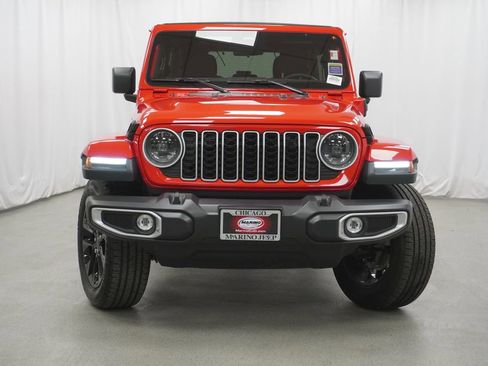 Certified 2025 Jeep Wrangler Unlimited Sahara w/ Safety Group AWD/4WD image 7