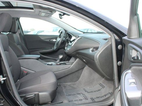 Certified 2024 Chevrolet Malibu LT image 12