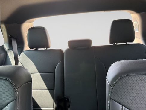 New 2026 Chevrolet Traverse LT w/ LPO, Floor Liner Package AWD/4WD image 14