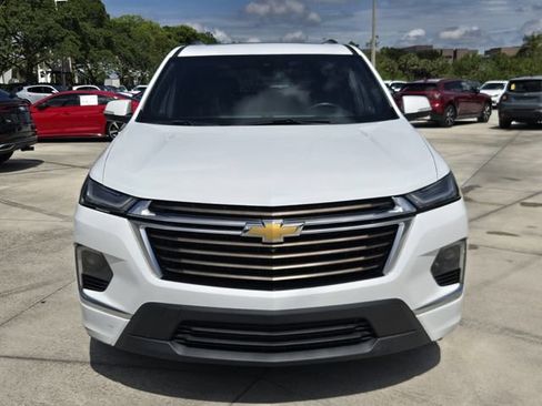 Used 2023 Chevrolet Traverse High Country FWD image 4